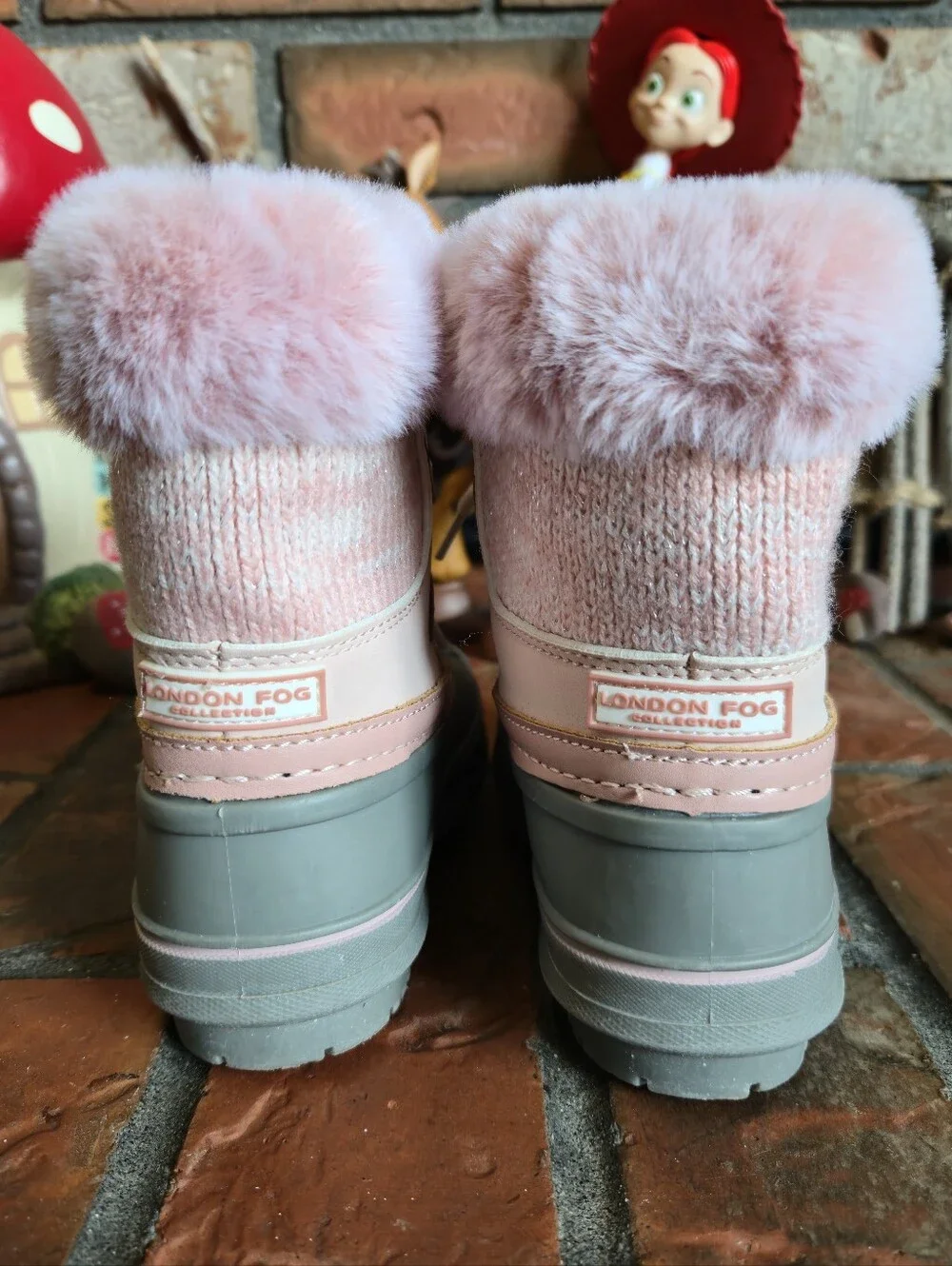 London Fog Icelyn Snow Boots